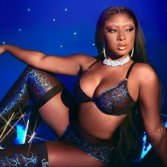 Savage X Fenty Other - SAVAGE X FENTY Savage Not Sorry Ultra Demi Unlined Lace Bra Lingerie, Size 36DDD